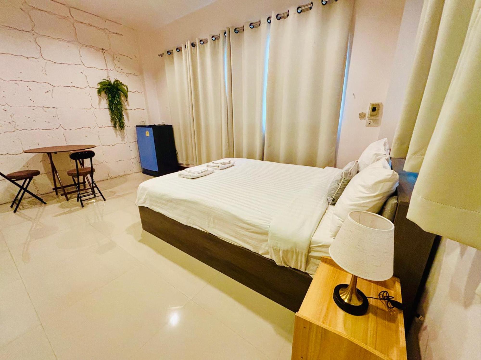 Ree- Riverside,rama 3 Khách sạn Bangkok